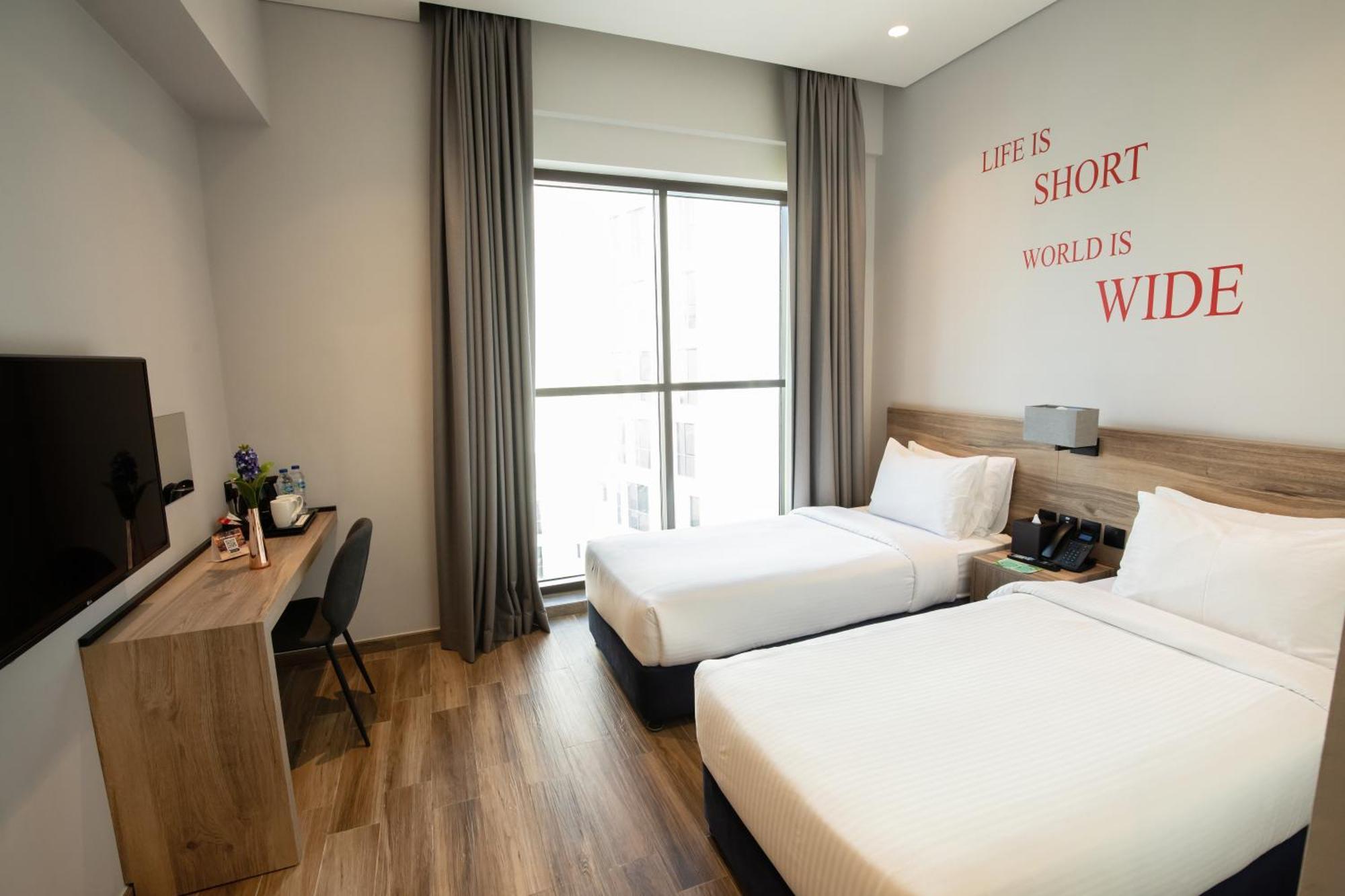 Kingsgate Canal Hotel By Millennium Dubaj Kültér fotó